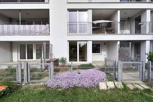 Ansicht Garten - 2 Zimmer Etagenwohnung zum Kaufen in Haar