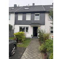 ?? Modernes Massiv-Reihenmittelhaus, Heiligenhaus - Maklerfrei, familienfreundlich & bezugsbereit