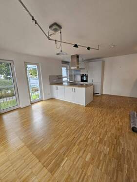 WhatsApp Bild 2025-10-06 um 10.32.45_d785e494.jpg - Etagenwohnung mit 73,00 m² in Schweinfurt zum Kaufen