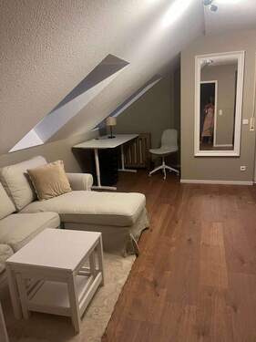 Wohnen - Etagenwohnung mit 59,00 m&sup2; in Frankfurt am Main zur Miete