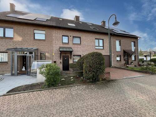 Außenansicht - 3 Zimmer Etagenwohnung in Düsseldorf