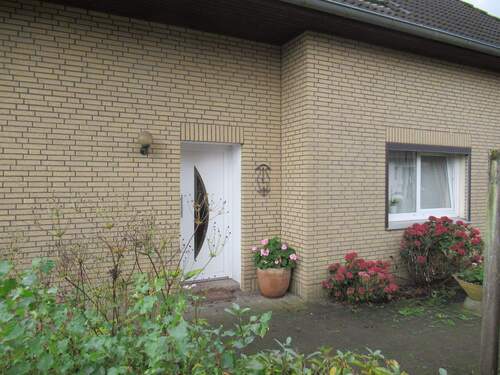 Eingang Wohnung EG - 4 Zimmer Einfamilienhaus in Weyhe