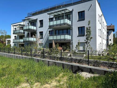 Hausansicht - Exclusive Attikawohnung mit Fernblick