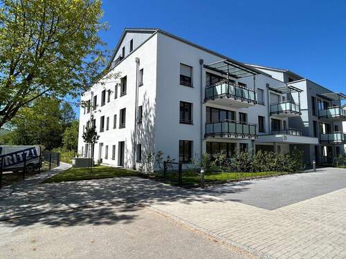Hausansicht - 3 Zimmer Etagenwohnung zum Kaufen in Rheinfelden (Baden)