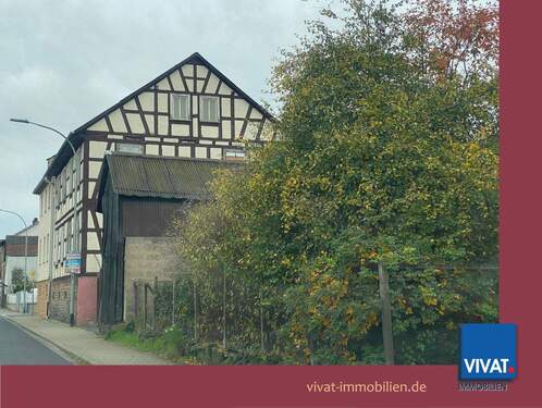 Bild 1 - Kernsanierung oder Abriss? Hofreite mit großem Grundstück.