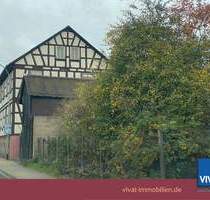 Kernsanierung oder Abriss? Hofreite mit großem Grundstück. - Nidda Fauerbach