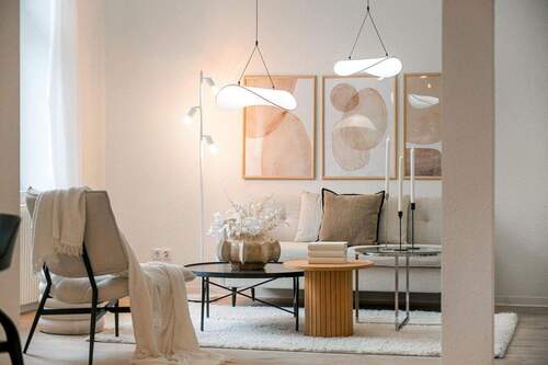 Wohnzimmer - Moderne 3-Zimmer-Wohnung im stilvoll sanierten Mehrfamilienhaus