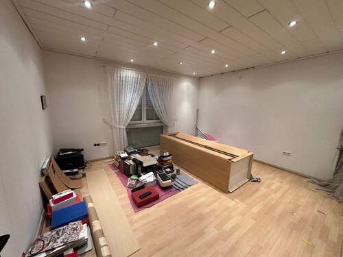 tempImageulGTWl.jpg - 