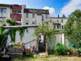 Garten - 6 Zimmer Mehrfamilienhaus, Wohnhaus zum Kaufen in Oelsnitz