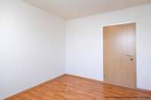 Zimmer II - Etagenwohnung mit 73,00 m&sup2; in Karlsfeld zum Kaufen
