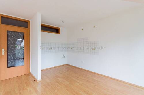 Offene Küche - 3 Zimmer Etagenwohnung in Neundorf