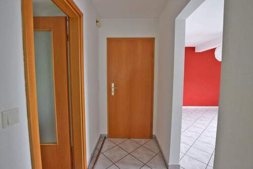 Diele DG - 7 Zimmer Mehrfamilienhaus, Wohnhaus in Bochum