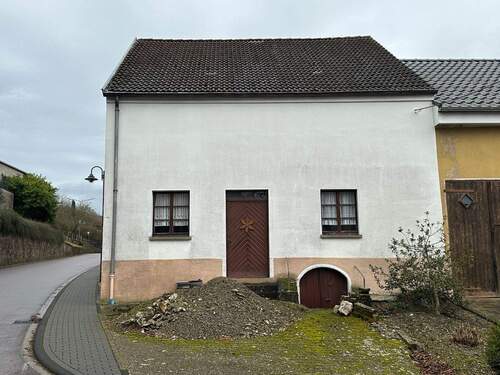 tempImageceRtiQ.jpg - Haus zum umbauen als Einfamilienhaus oder 2 Parteienhaus