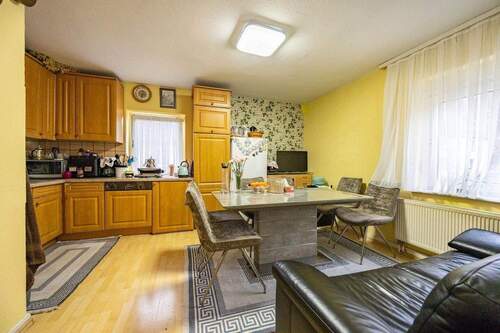 Wohnung, OG, rechts: Wohnküche - Mehrfamilienhaus, Wohnhaus mit 208,00 m&sup2; in Lüdenscheid zum Kaufen