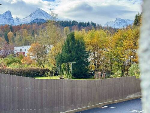 Blick vom Parkplatz aus - 