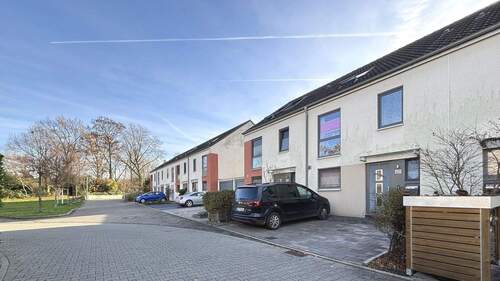 Vorderansicht links - Wohntraum in ruhiger Umgebung von Gelsenkirchen