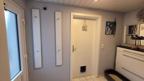 Zugang in den Hof, OG, Badezimmer - 