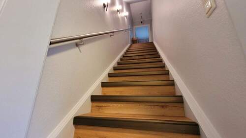 Treppenaufgang ins Obergeschoß - 