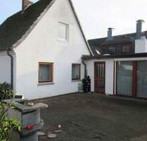 Bremen Osterholz … DHH mit Teilkeller und gr. Garten in ruhiger Lage