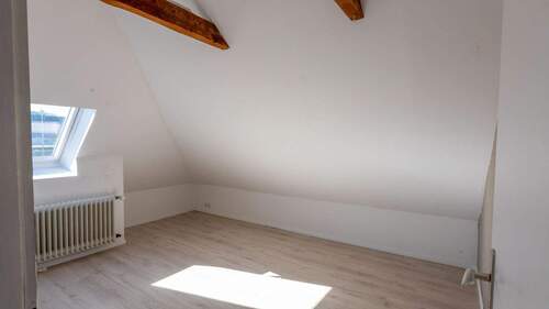 Kinderzimmer 2 im Dachgeschoss
- 