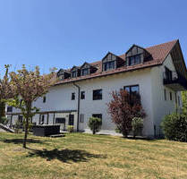 Moderne 3-Zimmer-Dachgeschosswohnung mit 2 Balkonen und toller Raumhöhe - Kirchheim bei München