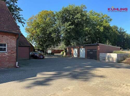 Vorderer Hofbereich - 