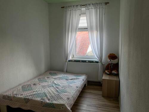 WG-02-Schlafen - Mehrfamilienhaus, Wohnhaus mit 200,00 m&sup2; in Greiz zum Kaufen