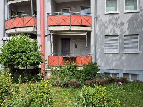 Westseite - 3 Zimmer Etagenwohnung zum Kaufen in Erfurt