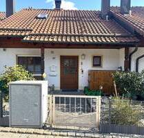 Top-Reihenhaus in Deggendorf - 495.000,00&nbsp;EUR Kaufpreis, ca.&nbsp; 140,00&nbsp;m&sup2;&nbsp;Wohnfl&auml;che in Deggendorf (PLZ: 94469)