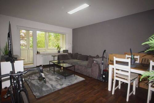 Wohnzimmer - 2 Zimmer Etagenwohnung in Langen