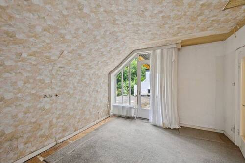 Zimmer 2 - 