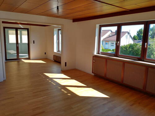 Wohn- und Esszimmer - Einfamilienhaus mit 185,00 m² in Thannhausen zur Miete