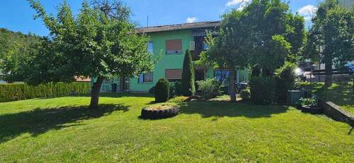 Außenansicht 2 - 9 Zimmer Mehrfamilienhaus, Wohnhaus in Rieden