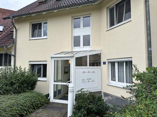Hauseingang - 2 Zimmer Etagenwohnung in Zwickau