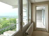 Balkon - 2-Zimmer-Wohnung mit Panoramablick in Stuttgart-Neugereut