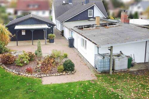 Hinterer Grundstücksbereich - 