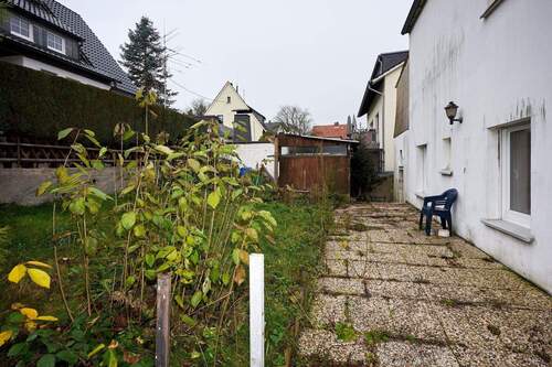 Aussenansicht - Mehrfamilienhaus, Wohnhaus mit 157,20 m&sup2; in Menden zum Kaufen