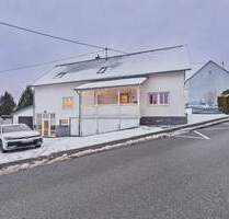 Charmantes Fachwerkhaus mit modernem Komfort! Gemütlich wohnen in Molzhain