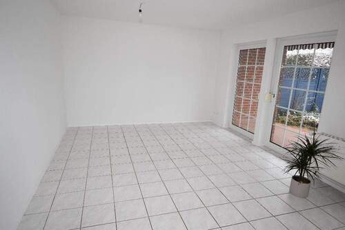 Wohn- und Esszimmer EG - Doppelhaushälfte mit 127,00 m&sup2; in Bienenbüttel zur Miete