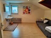 Zimmer im Dachgeschoß - 