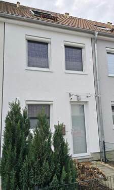 Hausansicht - 5 Zimmer Reihenhaus zum Kaufen in Bremen