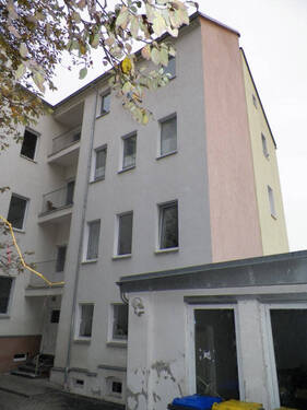 Hausrückseite - 1 Zimmer Etagenwohnung in Zwickau-Bahnhofsvorstadt