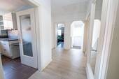 Flur OG - 3 Zimmer Etagenwohnung in Stade