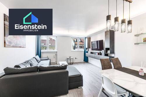 Wohnzimmer - Moderne Eleganz über den Dächern Nürnbergs - stilvolle 4-Zimmer-Einheit mit Burgblick