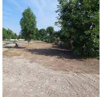 Ihr Grundstück wartet - ruhig gelegen, nah am Stadtleben - Wiedemar