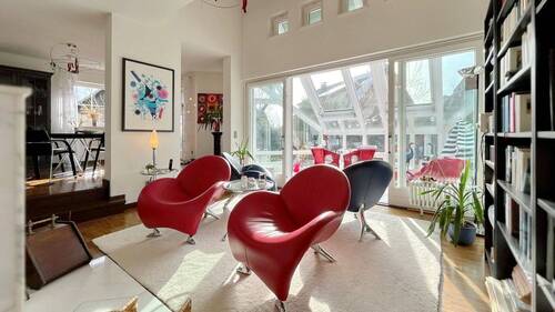 Bild 1 - Architektenhaus mit Charakter - Ihr neues Zuhause in March Neuershausen