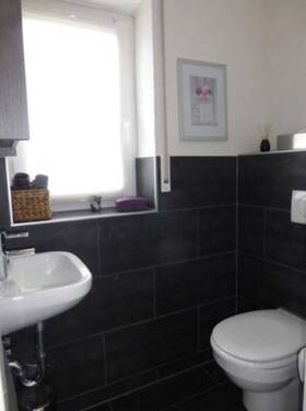 G-WC - 5 Zimmer Doppelhaushälfte in Merzig