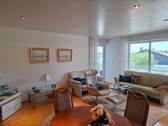 Geräumiges Wohn- und Esszimmer mit Südbalkon - 3 Zimmer Etagenwohnung zum Kaufen in Kassel