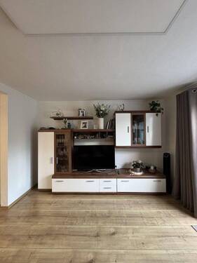 Wohn- Esszimmer - 