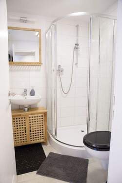 MUSTER: Badezimmer - 3 Zimmer Etagenwohnung zur Miete in Bordesholm